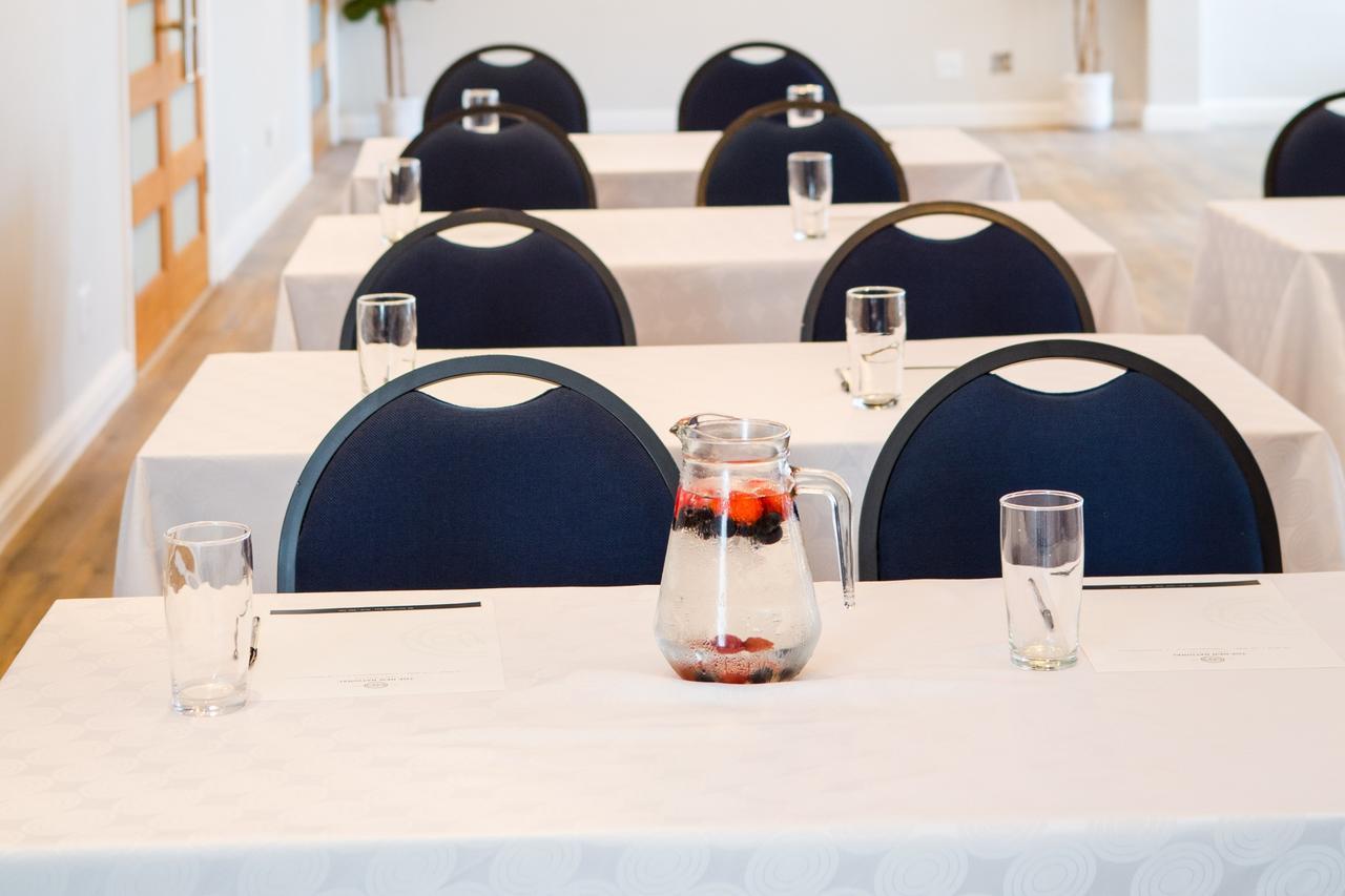 פארו New National Hotel And Conference מראה חיצוני תמונה